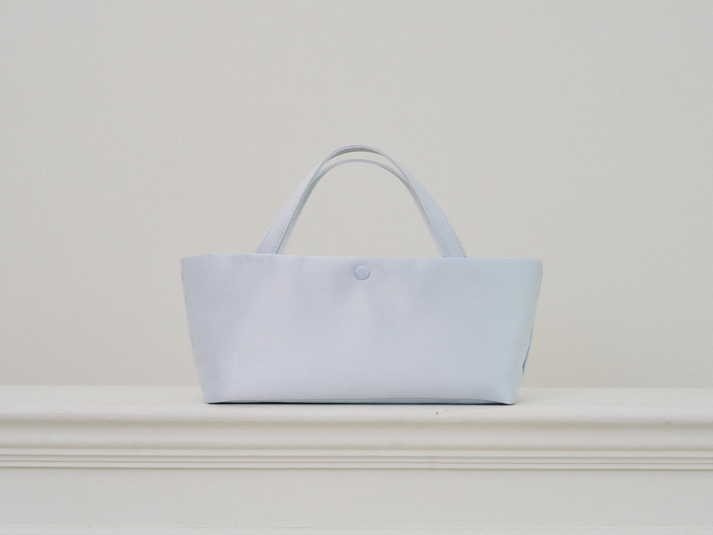 mini ē - baby blue