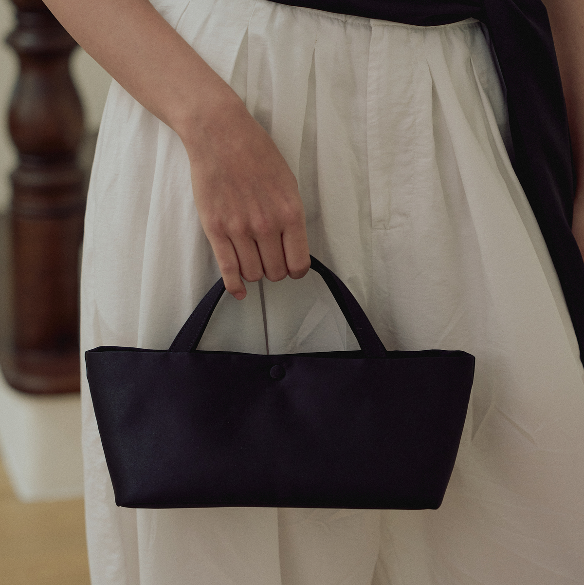 mini ē - onyx black