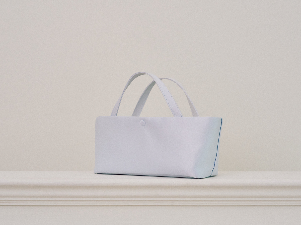 mini ē - baby blue