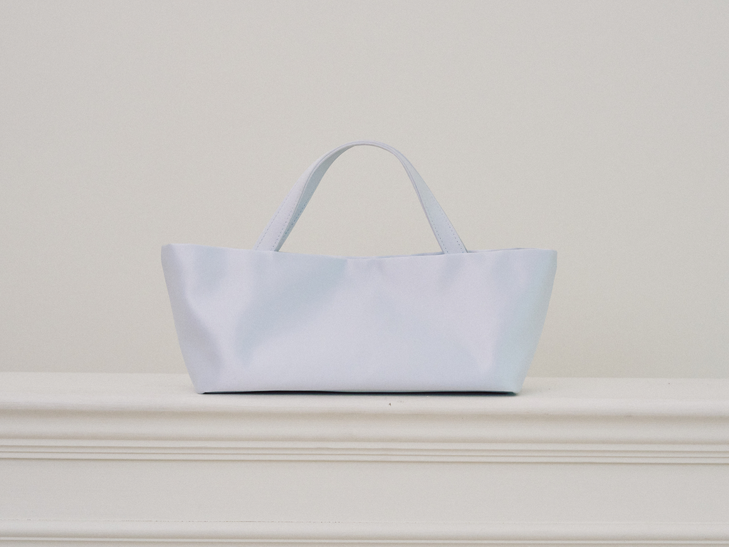 mini ē - baby blue