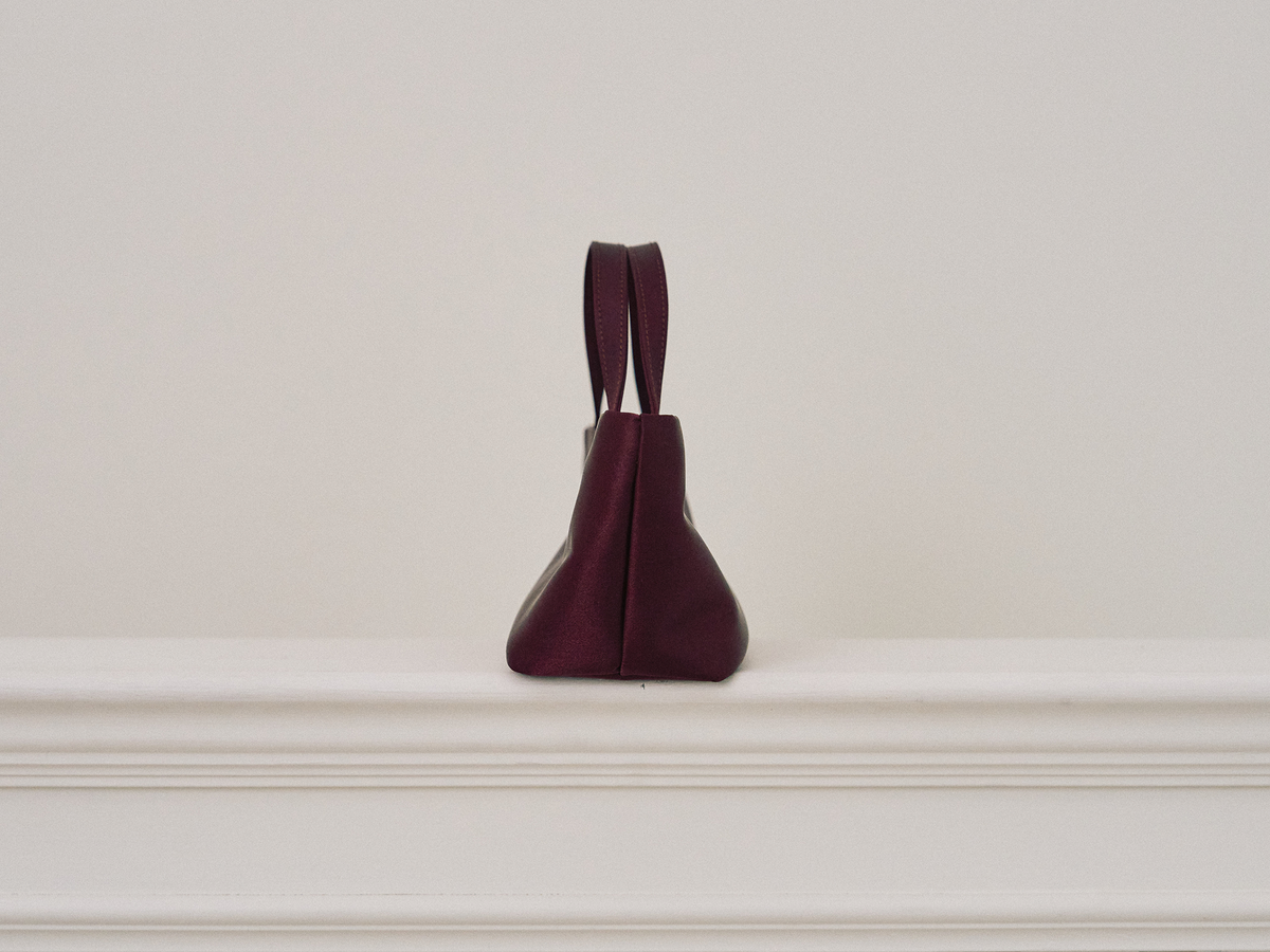 mini ē - brown