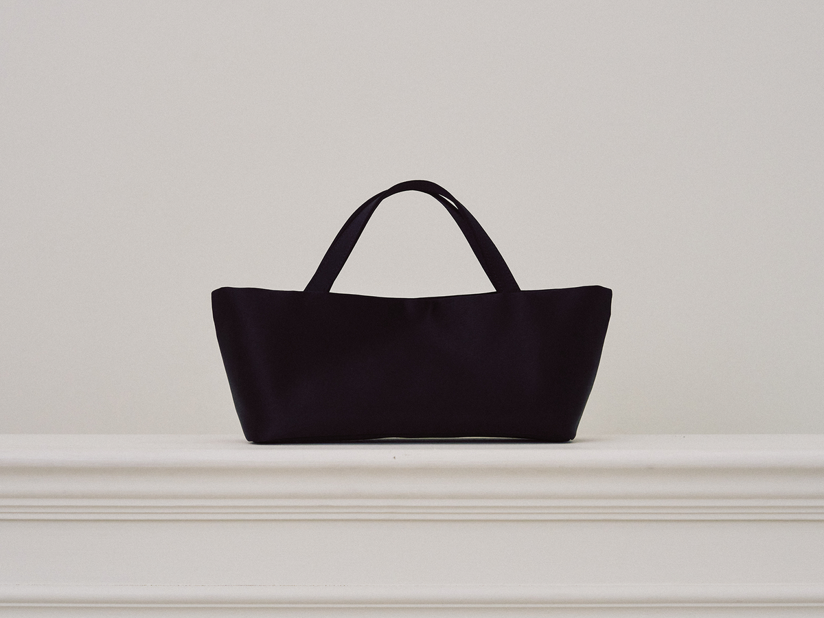 mini ē - onyx black